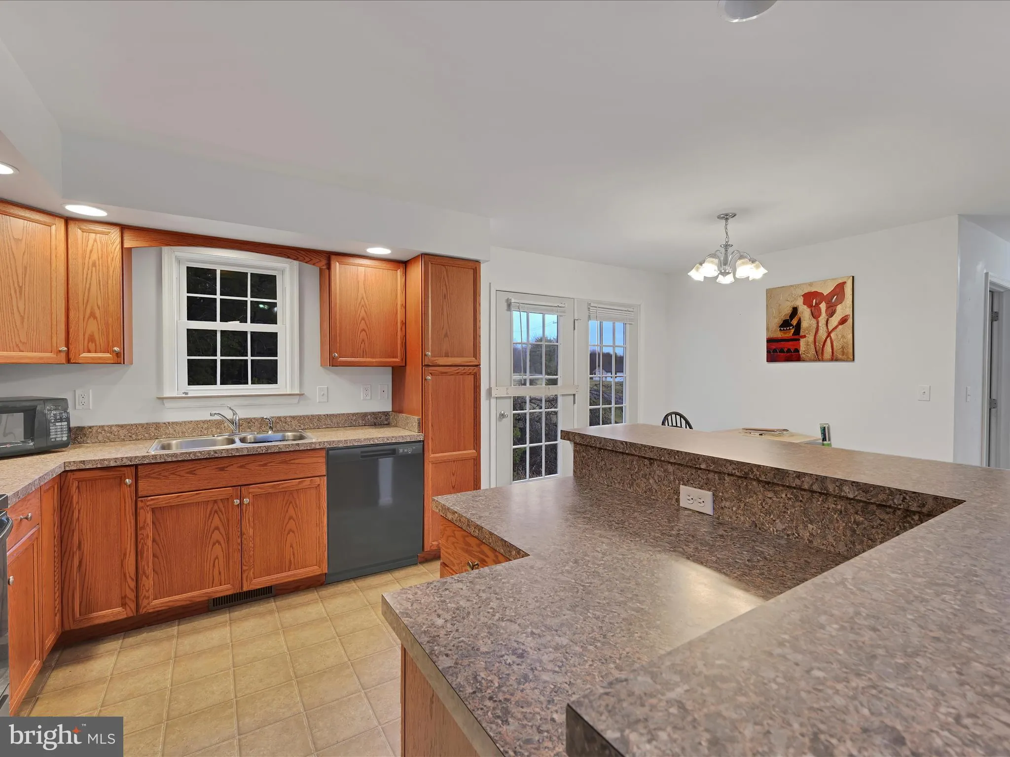 Auburn, Pennsylvania 17922, United States, 2 Bedrooms Bedrooms, ,2 BathroomsBathrooms,Residential,Pending,108157