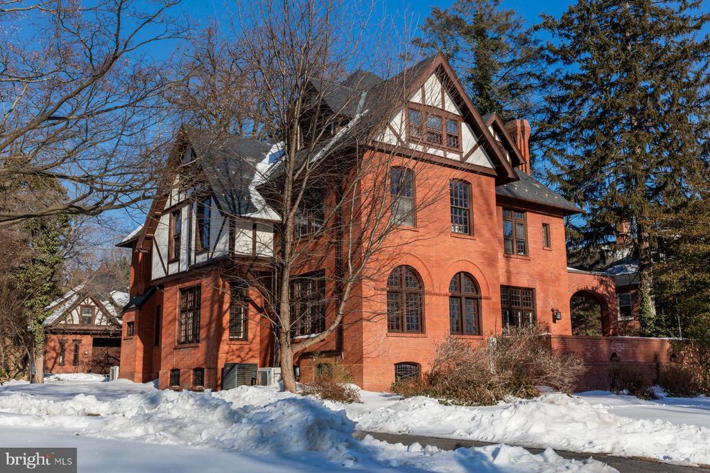 Photo of 1021 Marietta Avenue, LANCASTER, PA 17603 (MLS # PALA2082930)