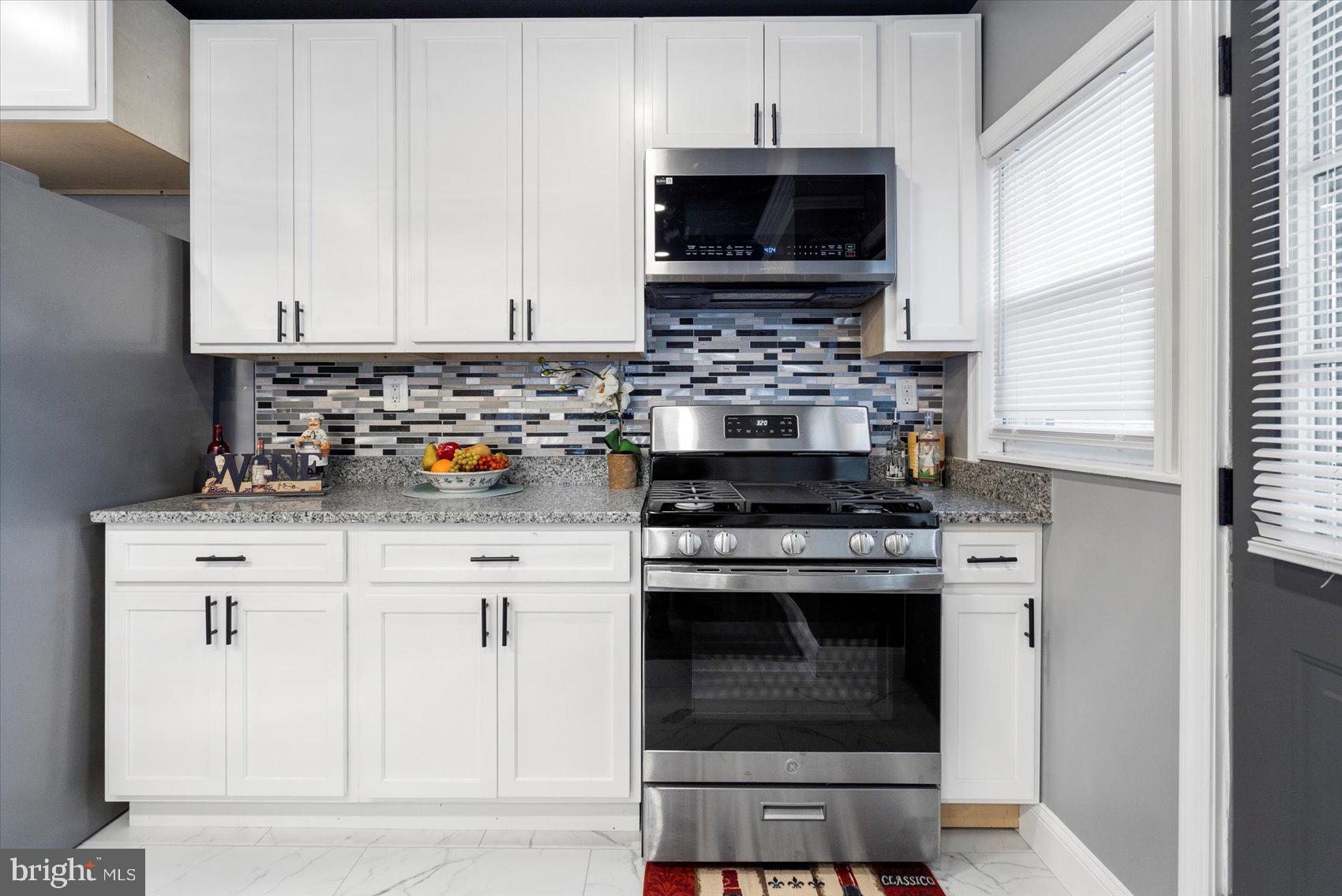 NORTHWOOD - Residential