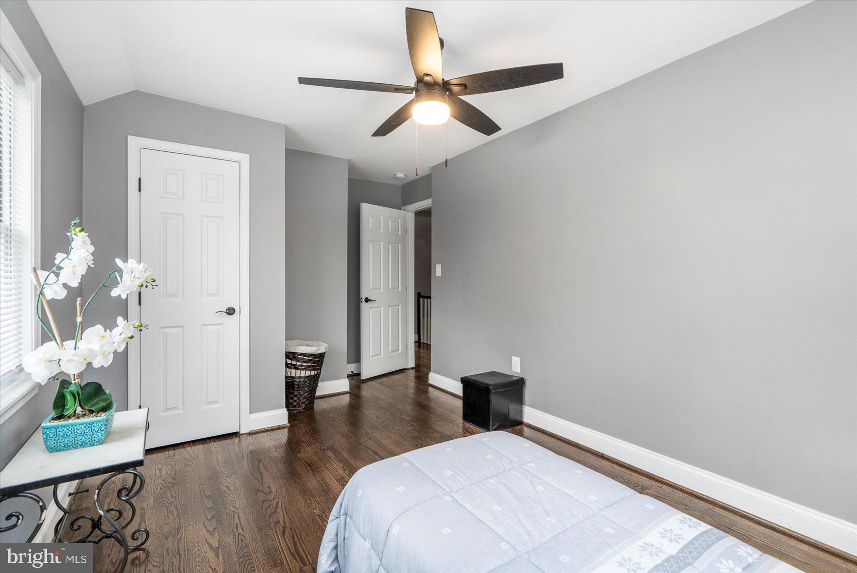 NORTHWOOD - Residential