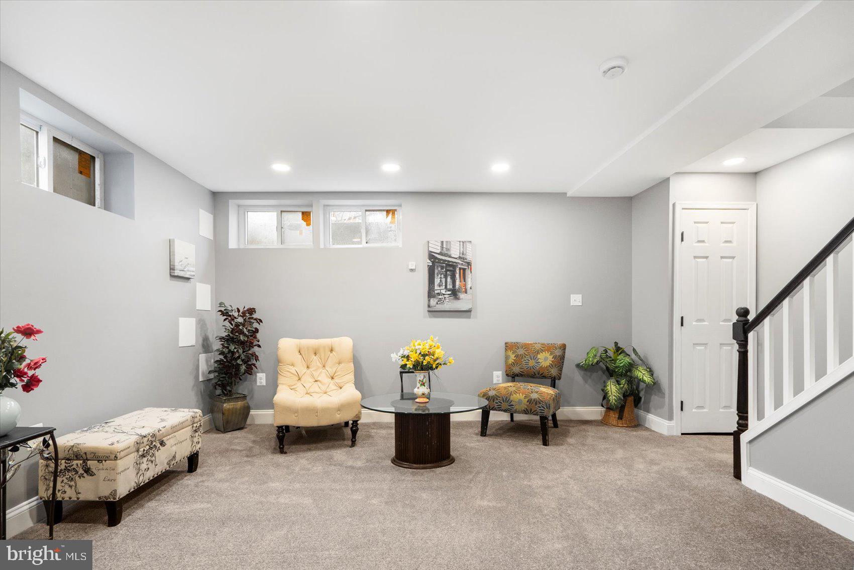 NORTHWOOD - Residential