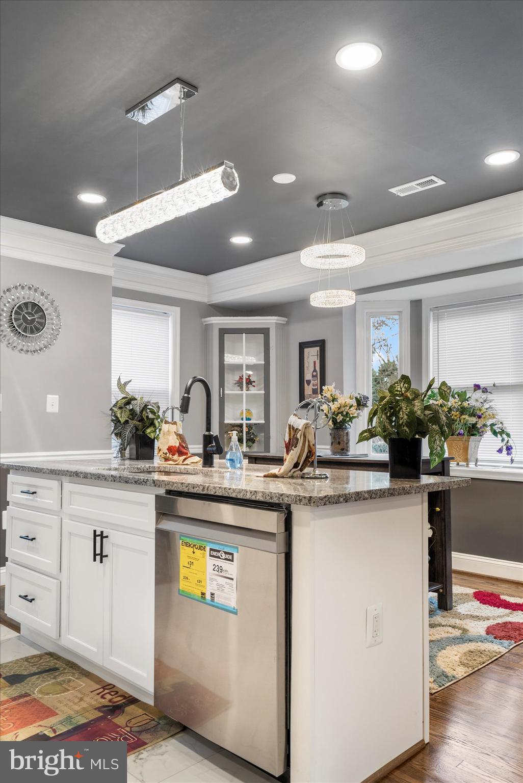 NORTHWOOD - Residential