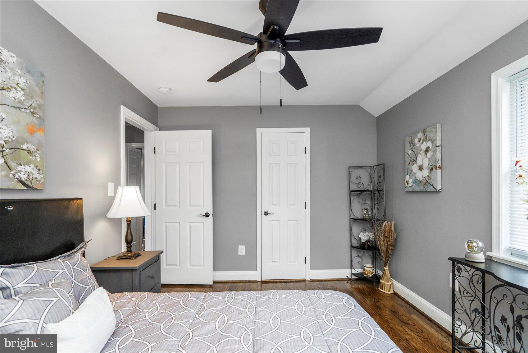 NORTHWOOD - Residential