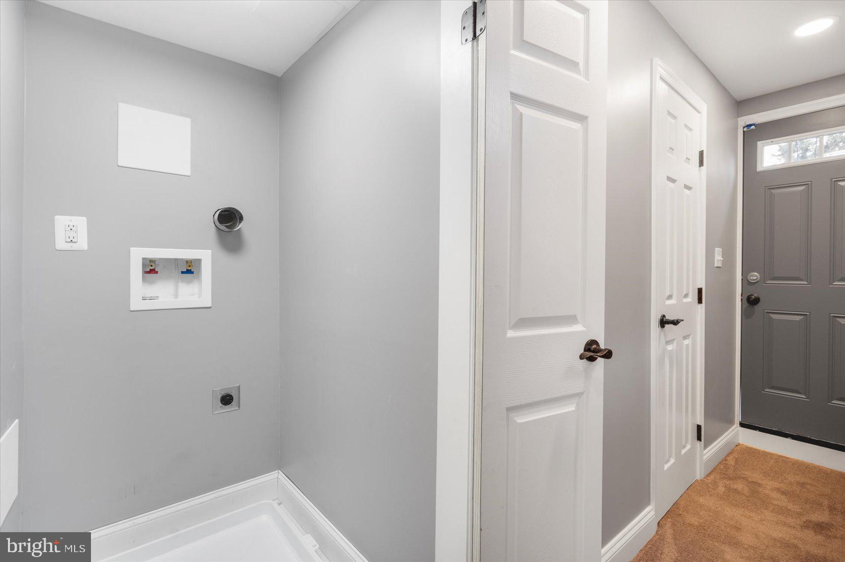 NORTHWOOD - Residential