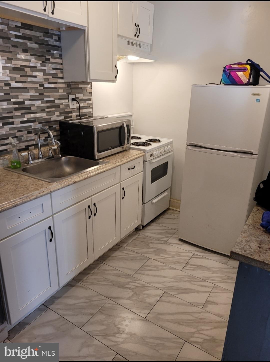 KINGSESSING - Residential Lease