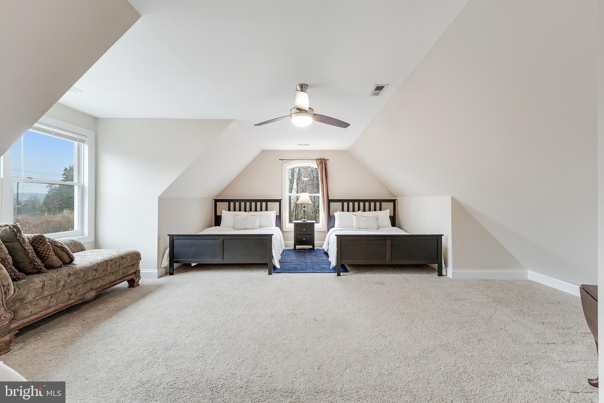 ROSE HILL - Residential