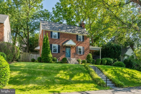 Homes For Sale - 4406 Jones Bridge Road<br/> BETHESDA, MD 20814