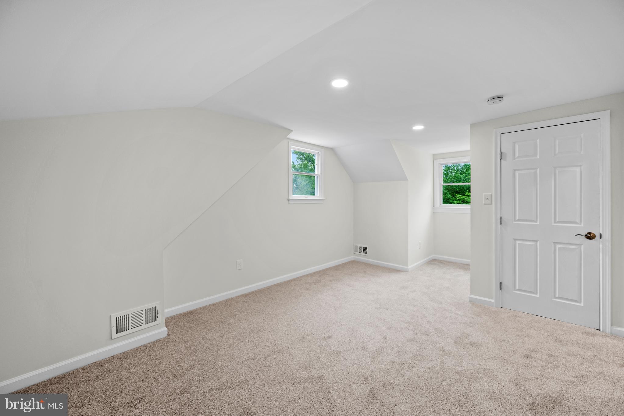 GEORGIAN FOREST - Residential