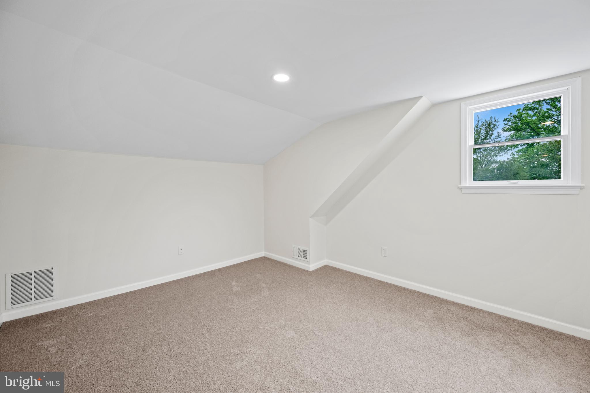 GEORGIAN FOREST - Residential