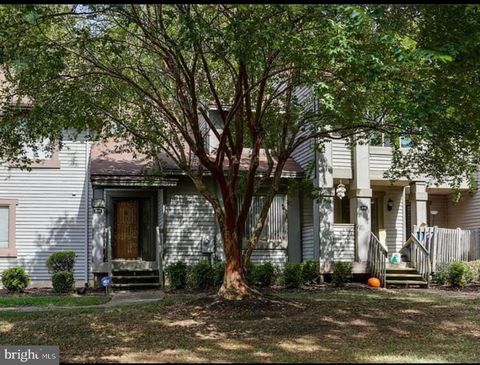 218 MISTY POINT LANE NEWPORT NEWS VA 23603