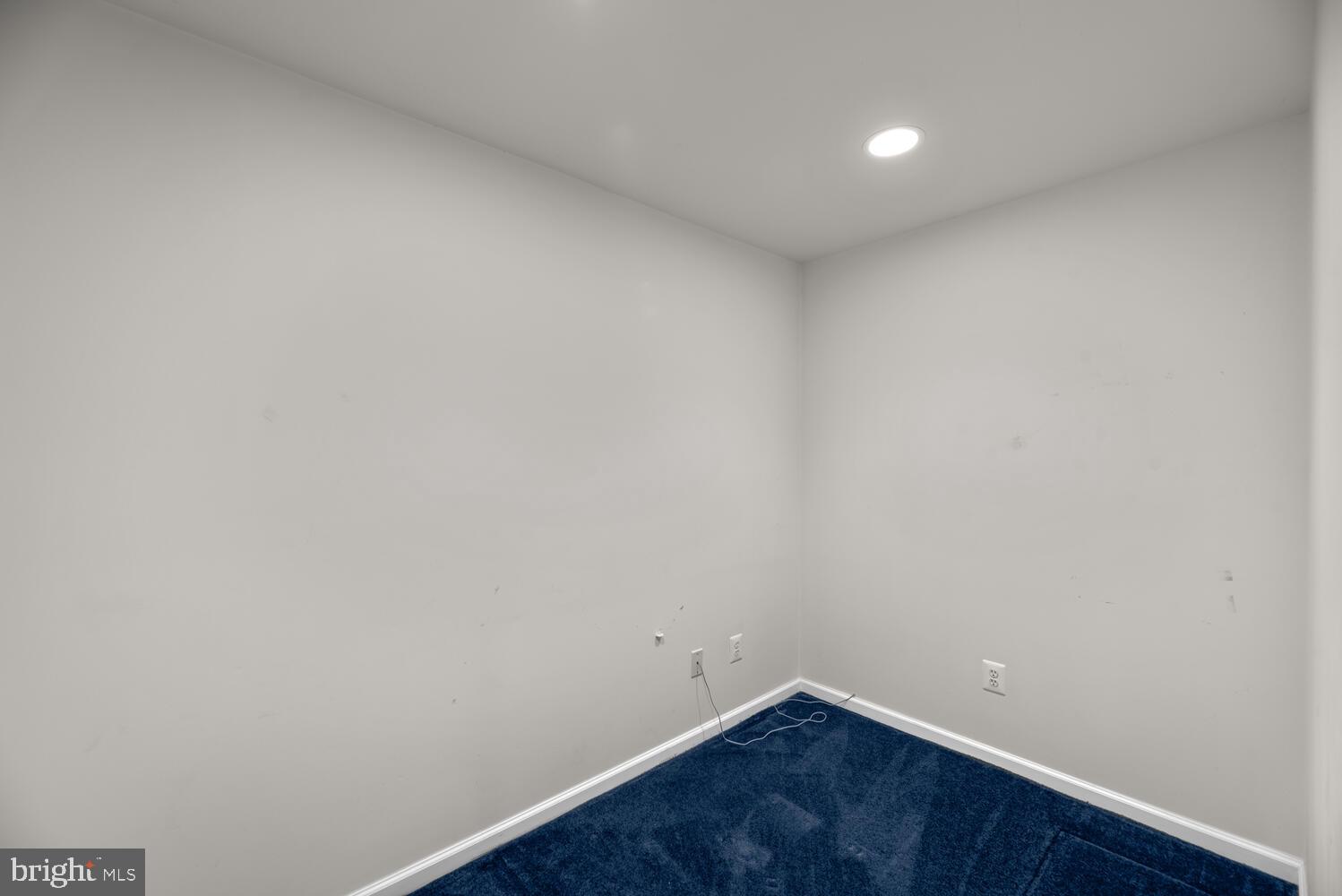 HALLOWELL - Residential