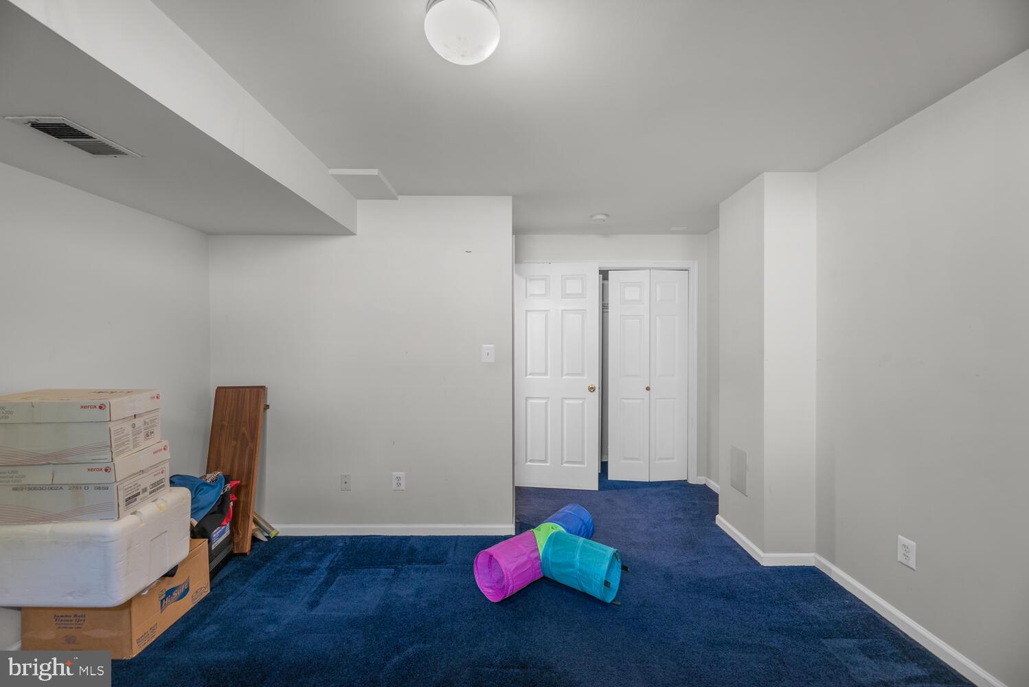 HALLOWELL - Residential