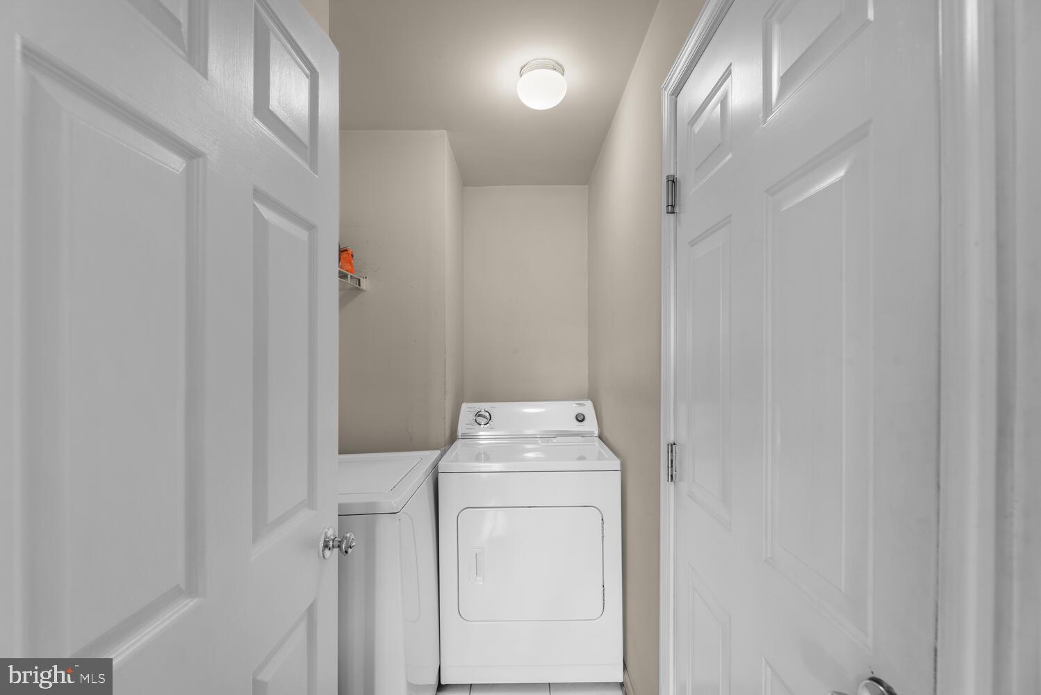 HALLOWELL - Residential