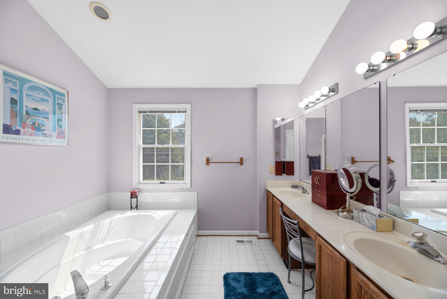 HALLOWELL - Residential