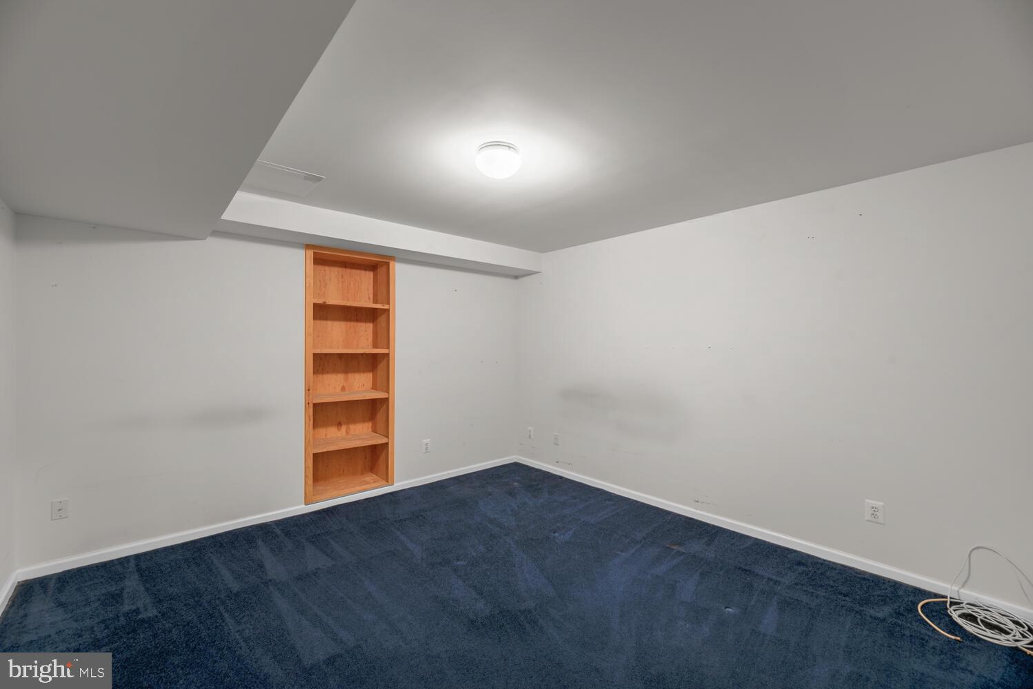 HALLOWELL - Residential