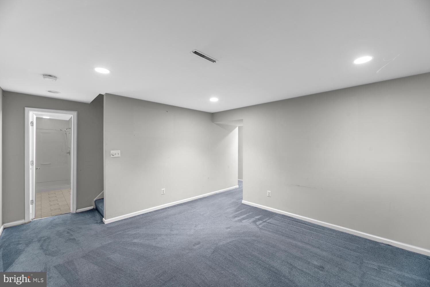 HALLOWELL - Residential