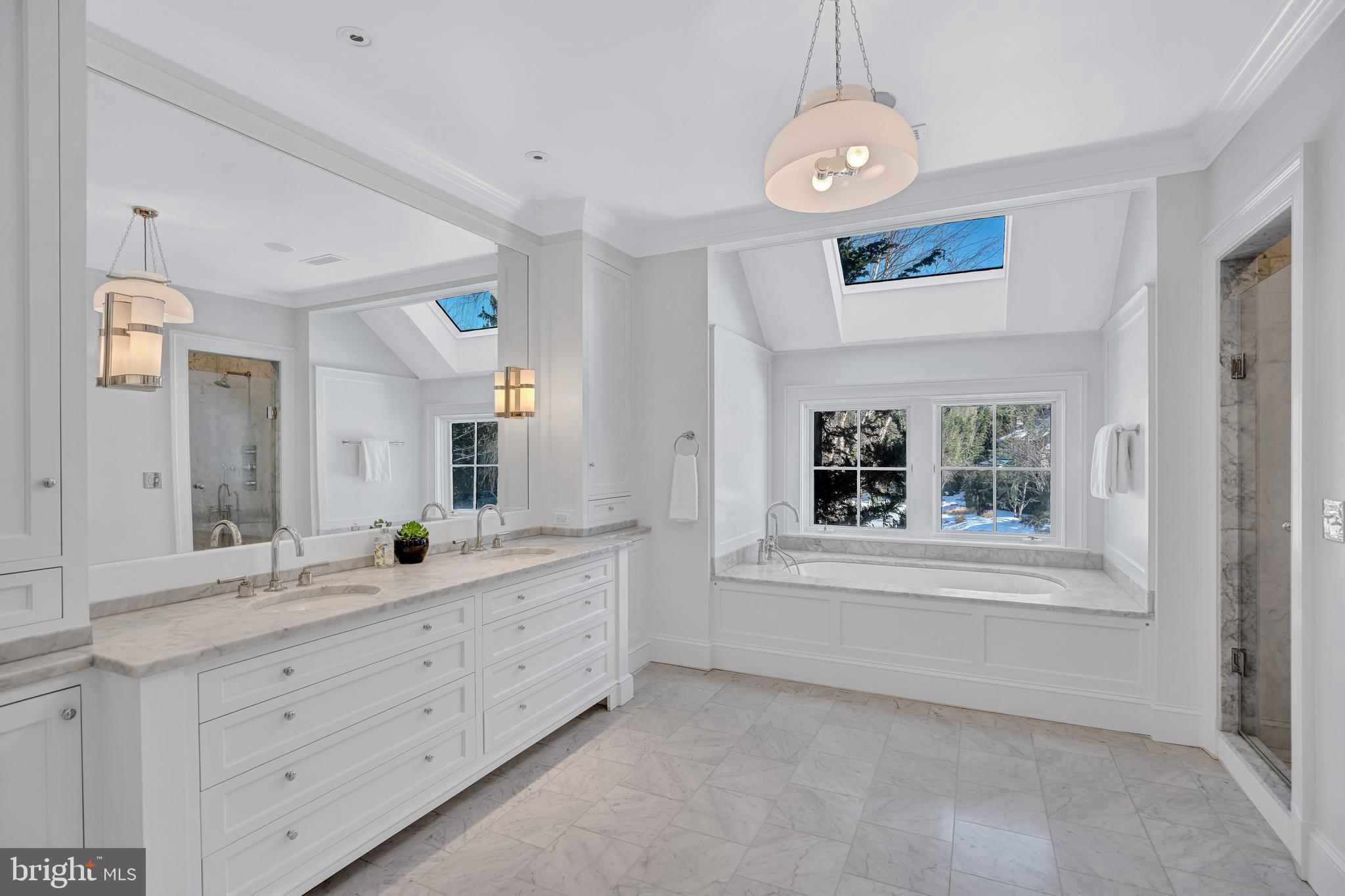 BRADLEY WOODS - Residential