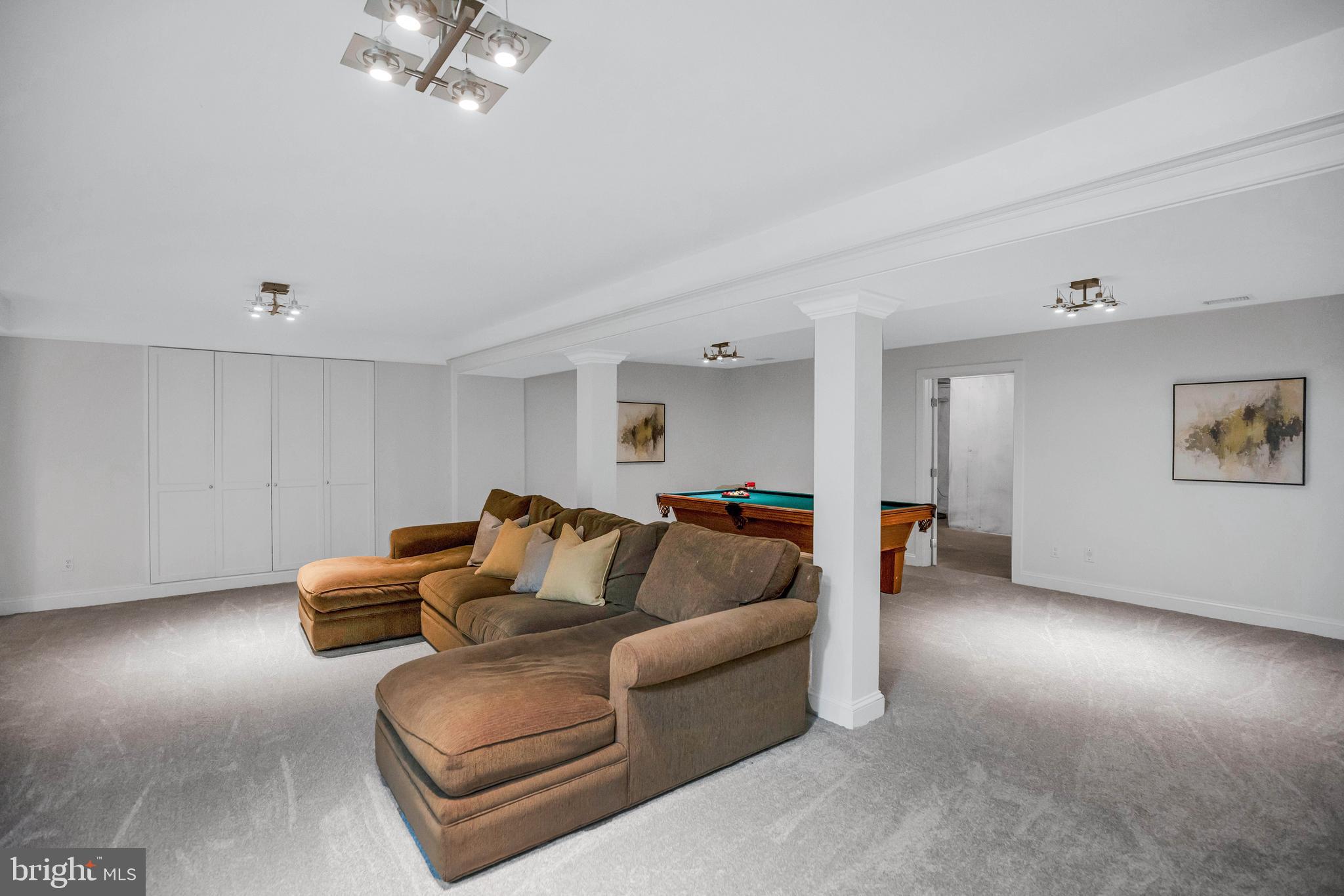 BRADLEY WOODS - Residential