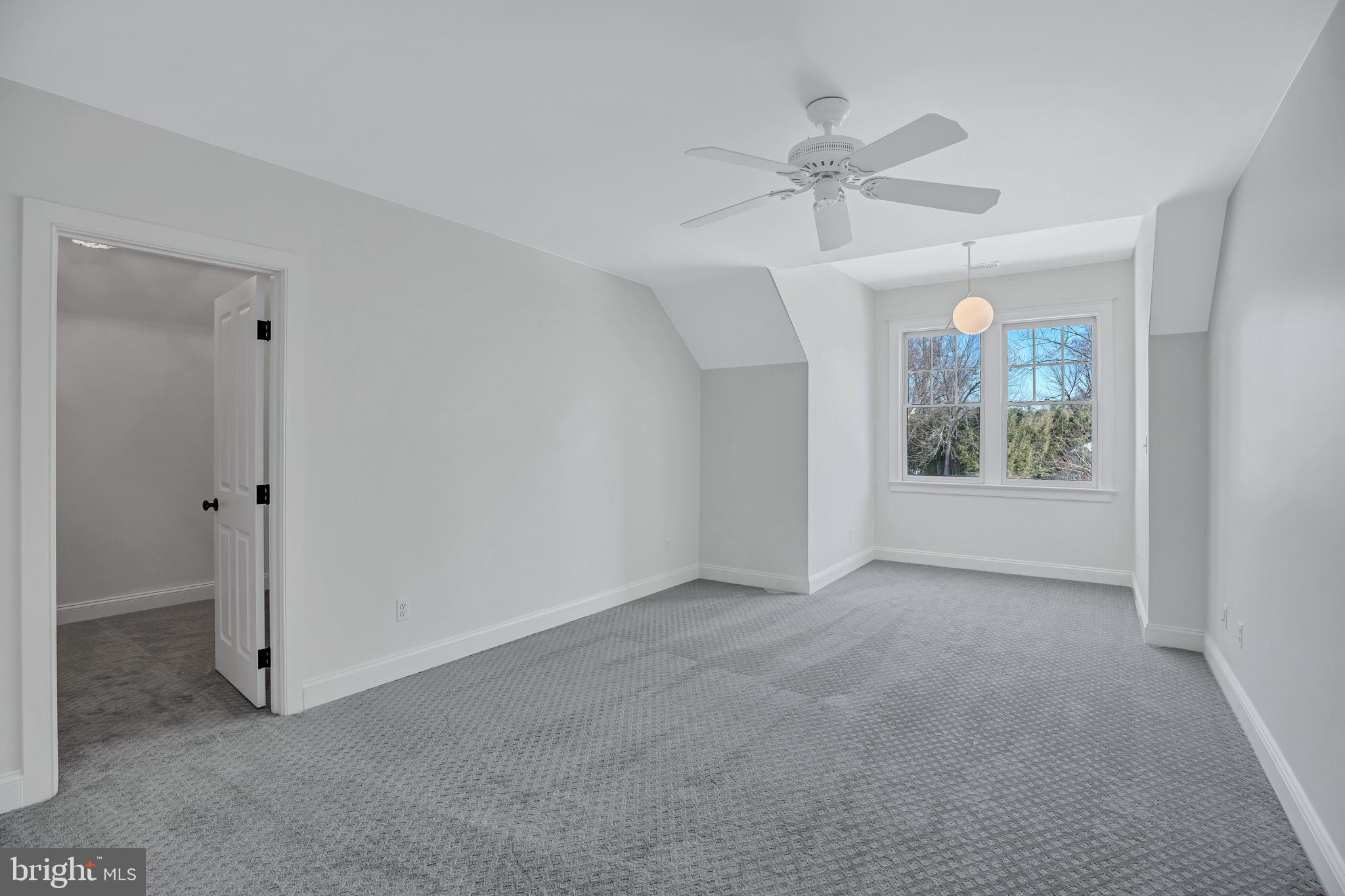 BRADLEY WOODS - Residential