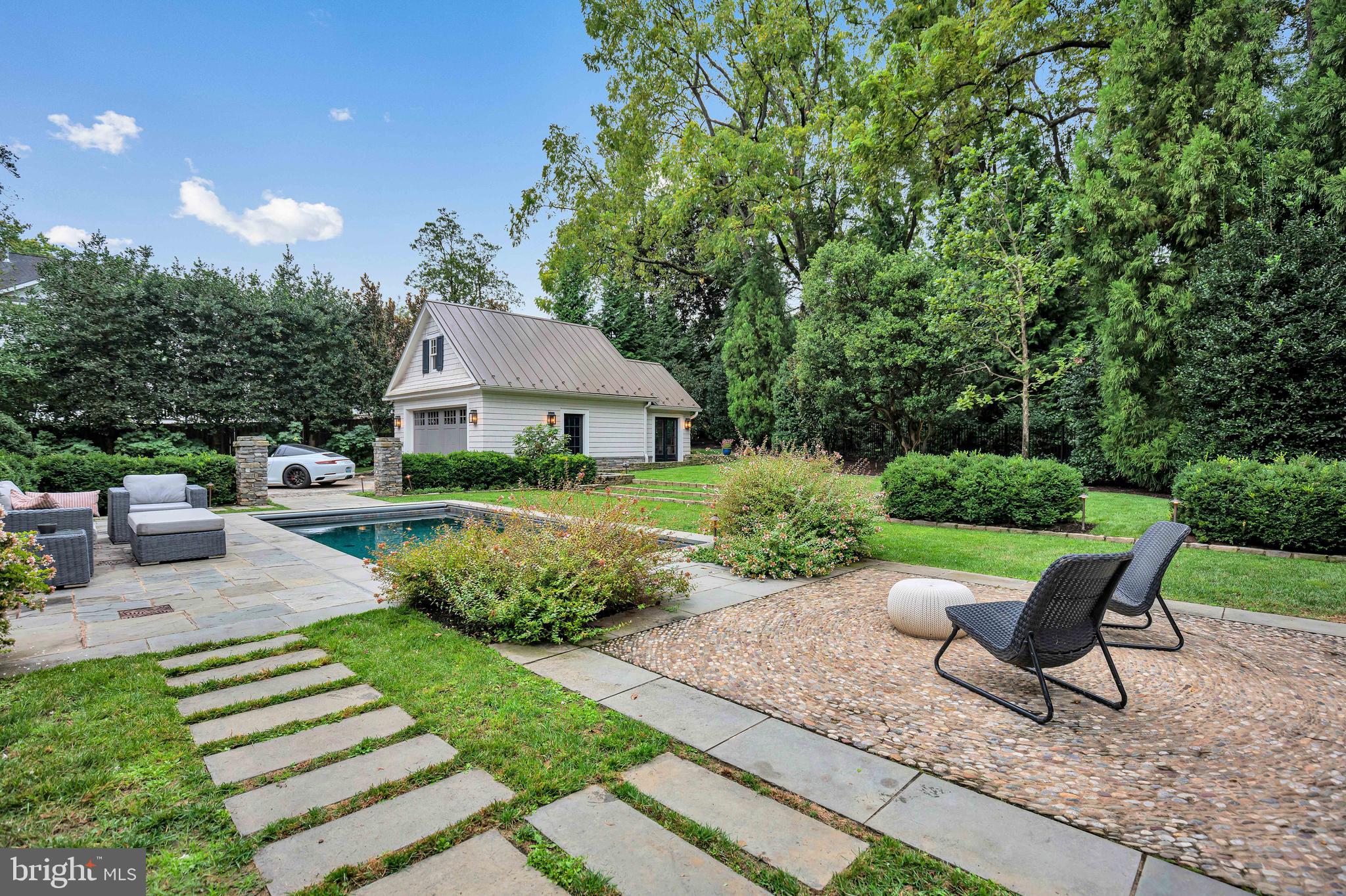 BRADLEY WOODS - Residential