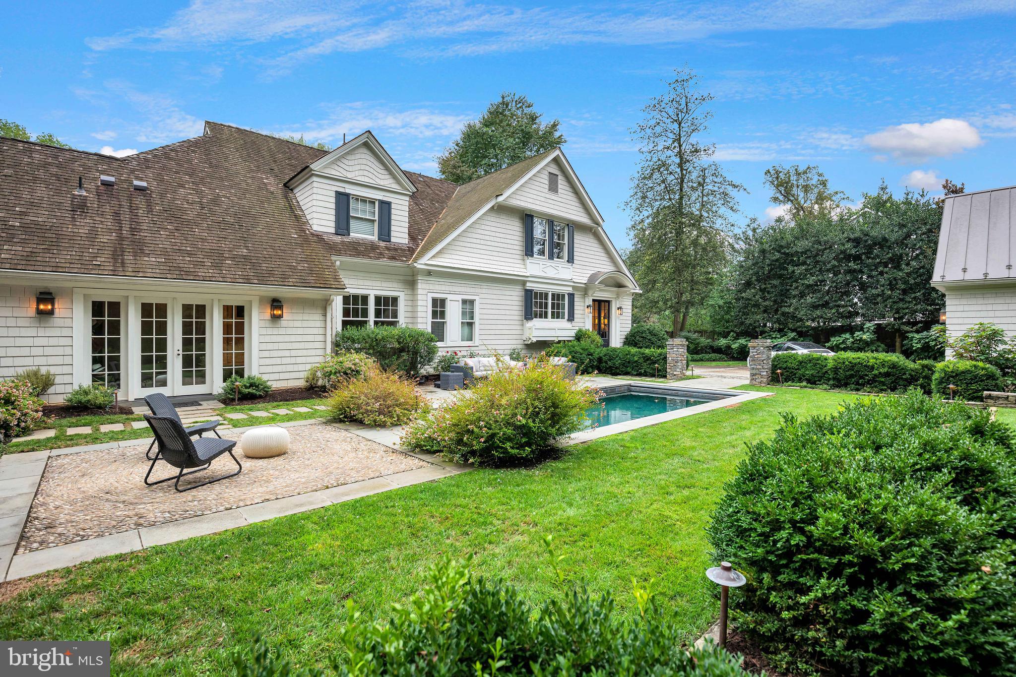 BRADLEY WOODS - Residential