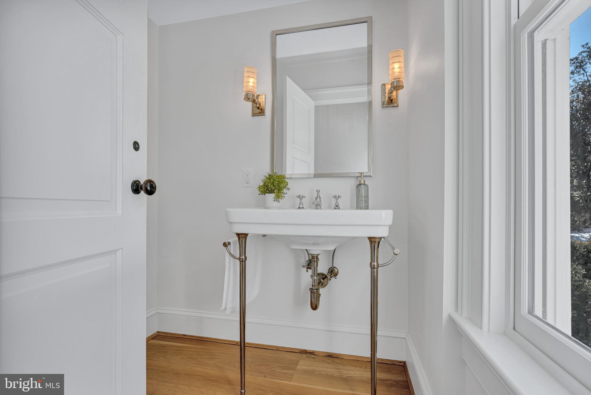 BRADLEY WOODS - Residential