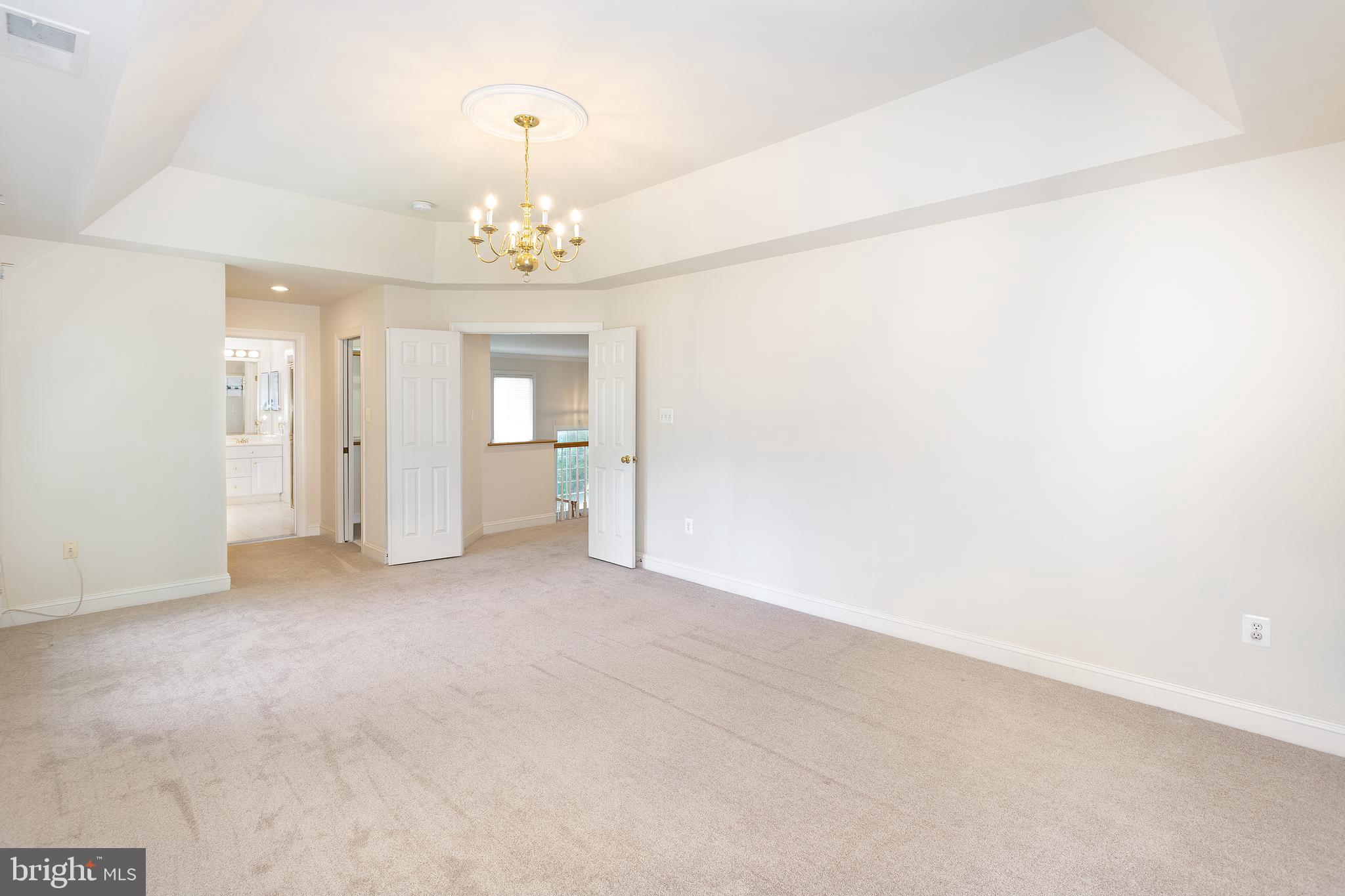 CHESTERBROOK WOODS - Residential Lease