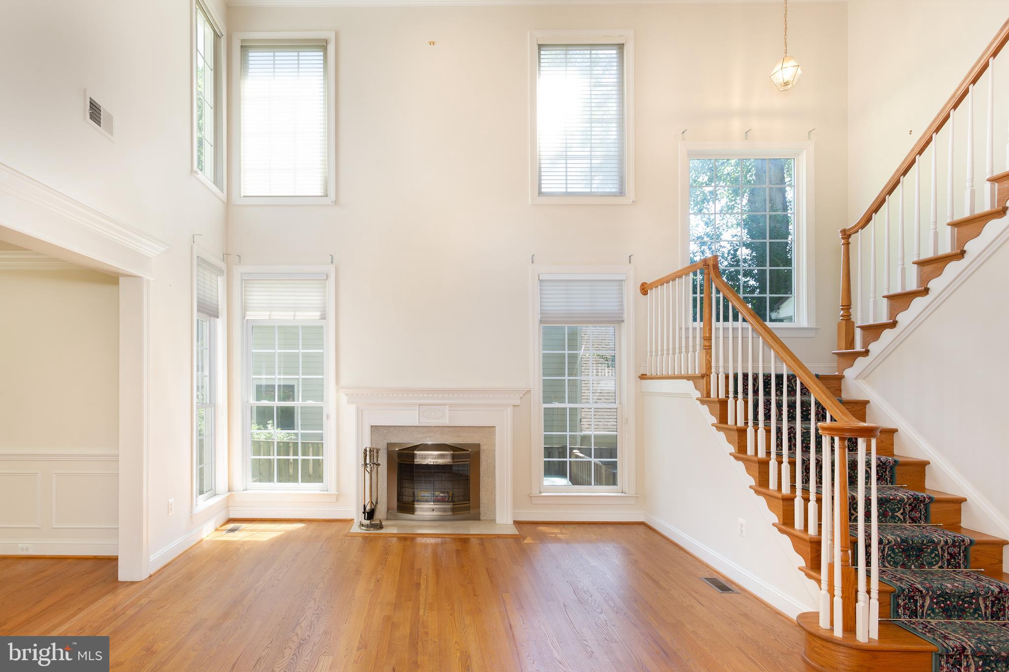 CHESTERBROOK WOODS - Residential Lease