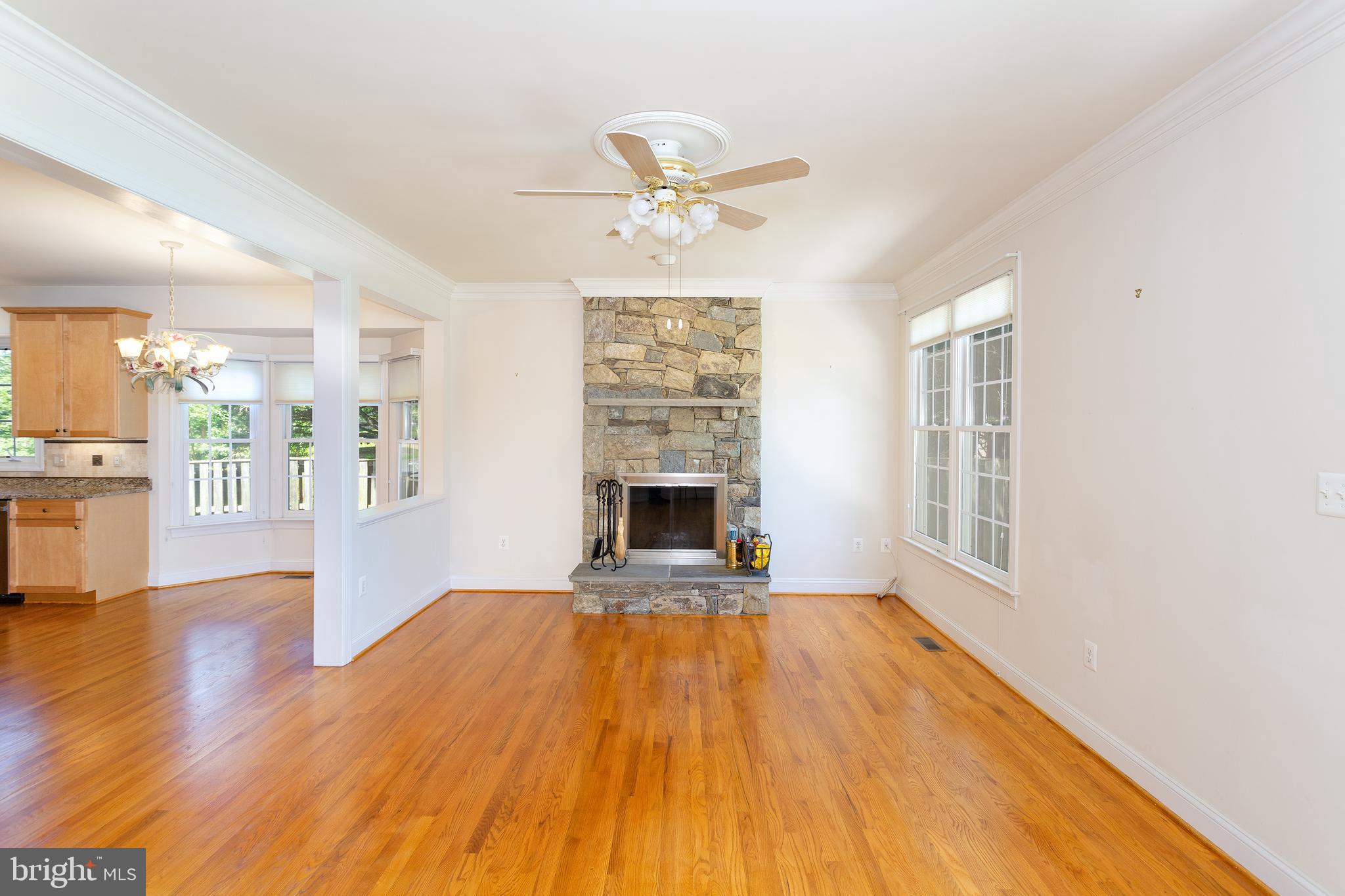 CHESTERBROOK WOODS - Residential Lease