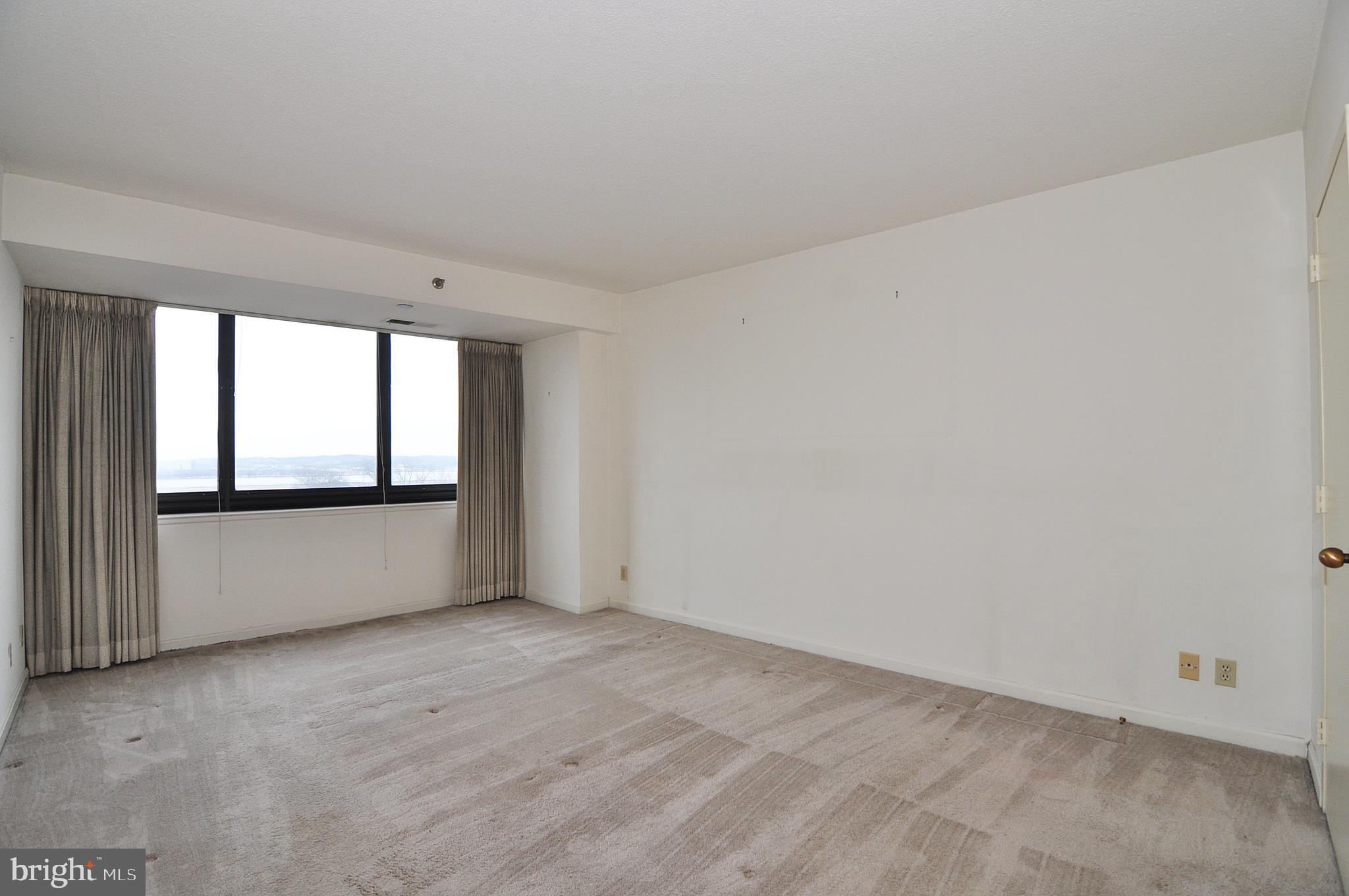 CRYSTAL PARK - Residential