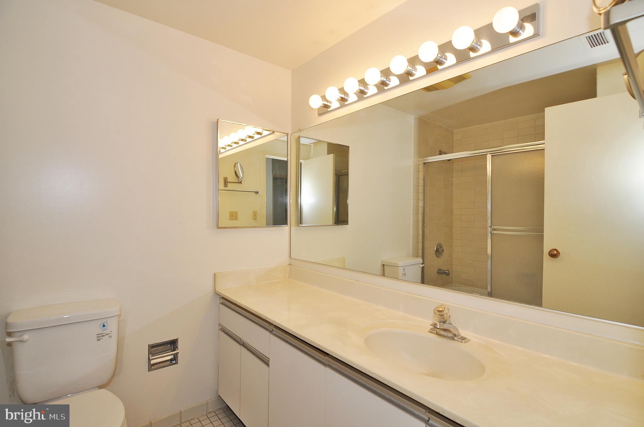 CRYSTAL PARK - Residential