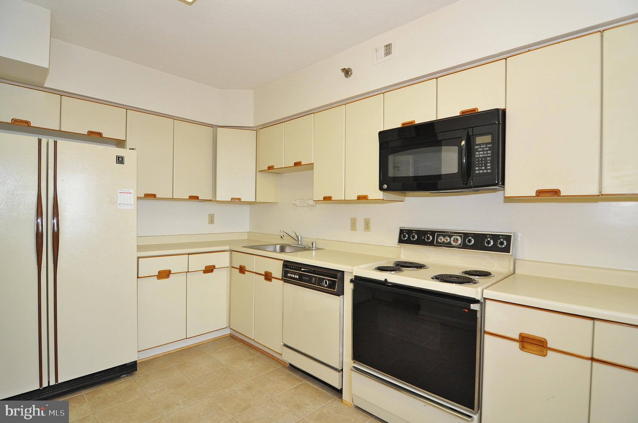 CRYSTAL PARK - Residential