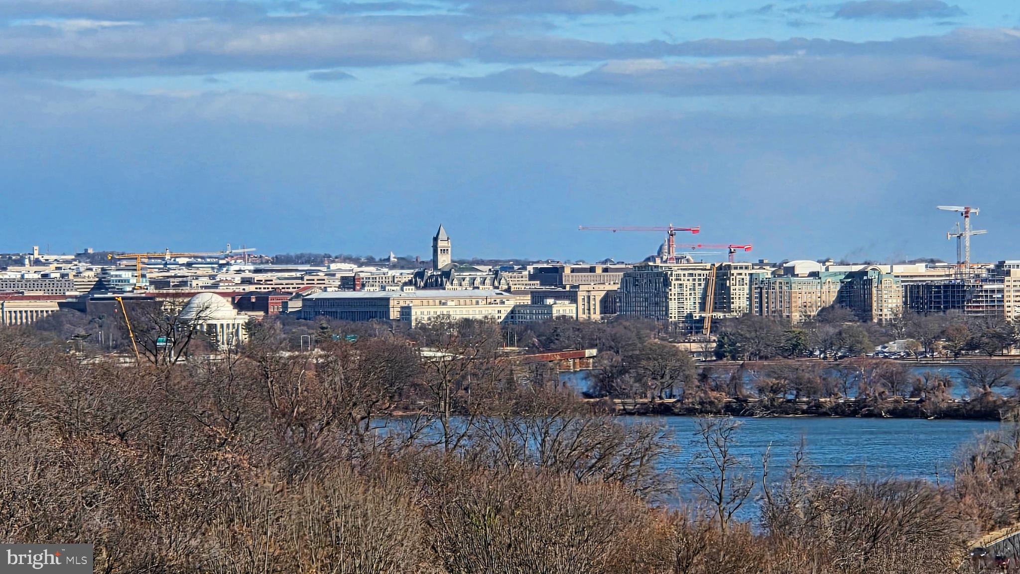 CRYSTAL PARK - Residential