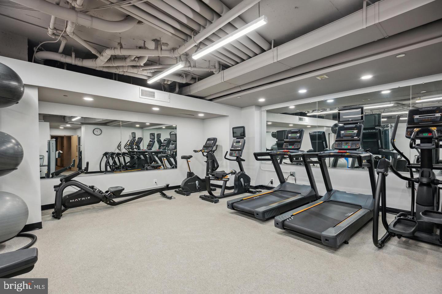 CRYSTAL PARK - Residential