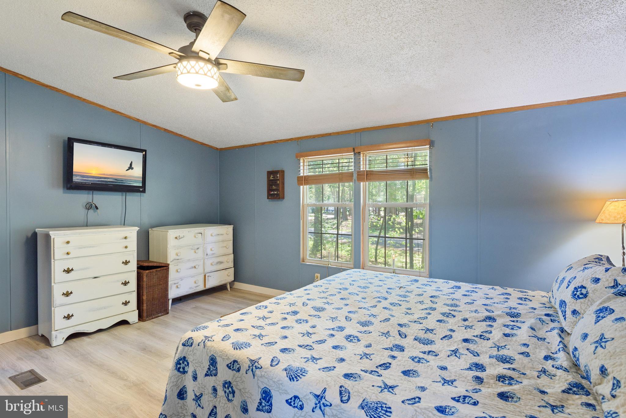 AVALON PARK - Residential