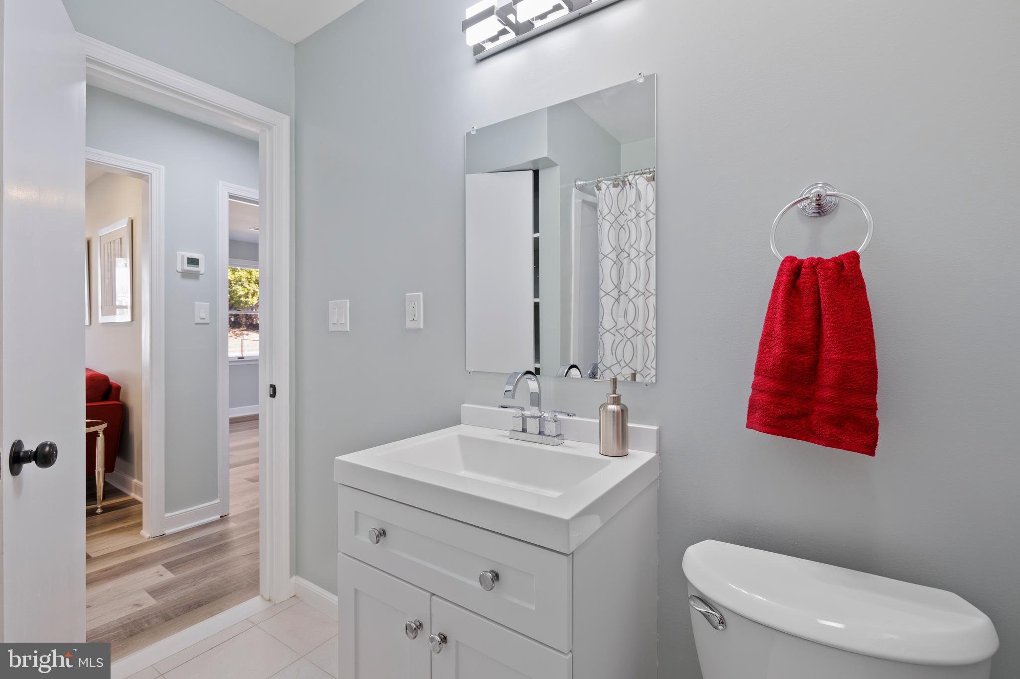 GLENMONT VILLAGE - Residential