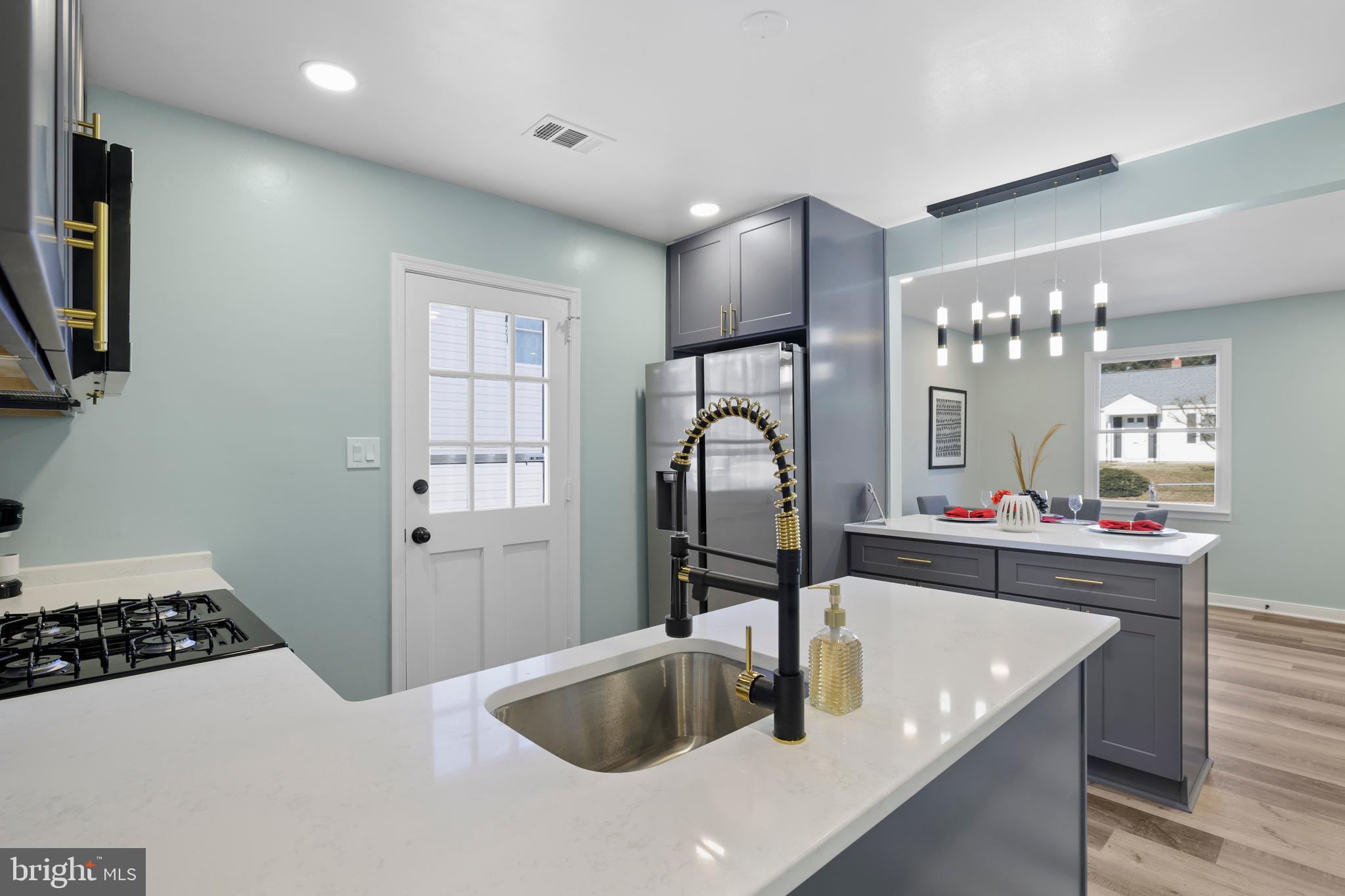 GLENMONT VILLAGE - Residential