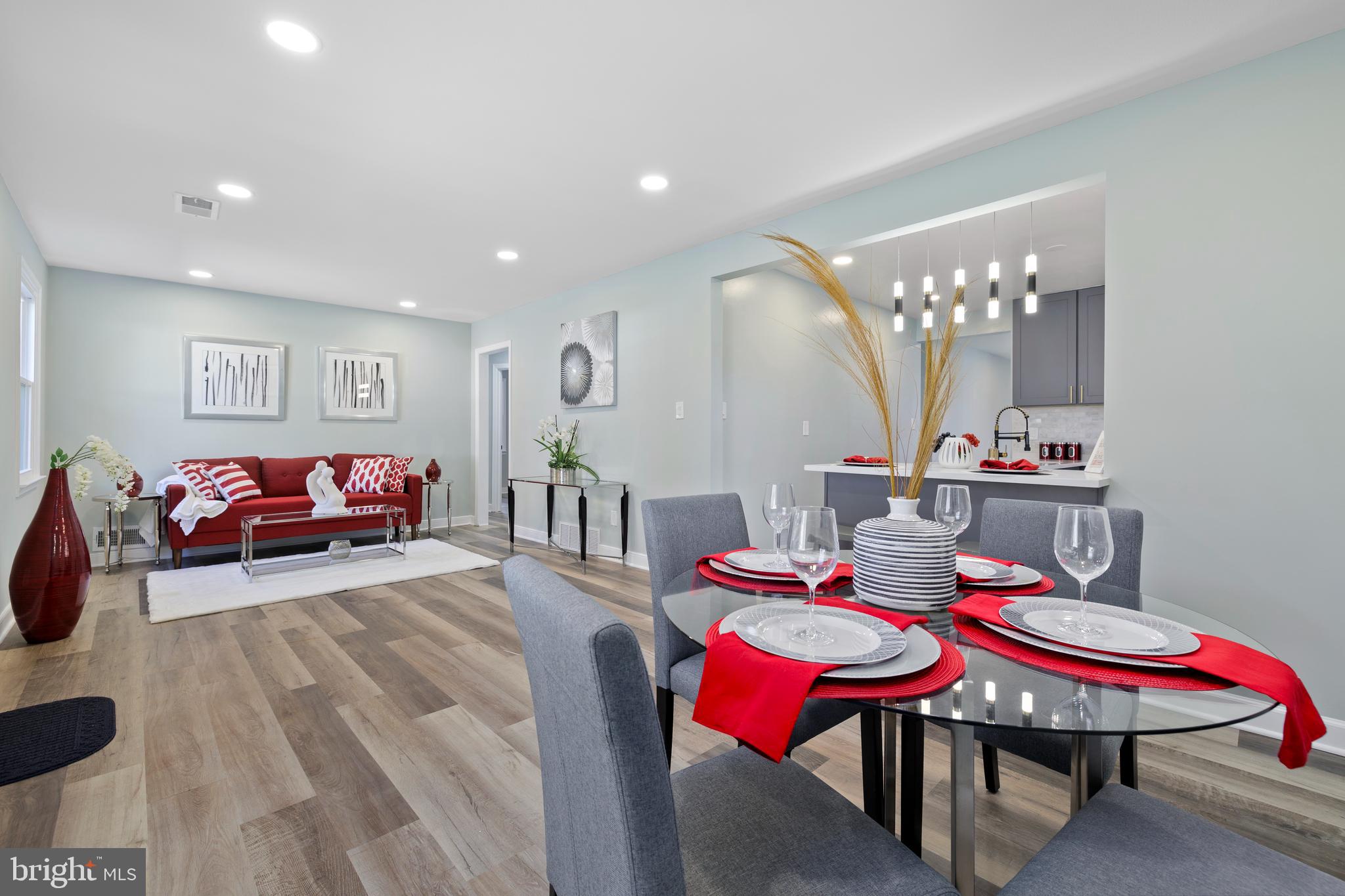 GLENMONT VILLAGE - Residential