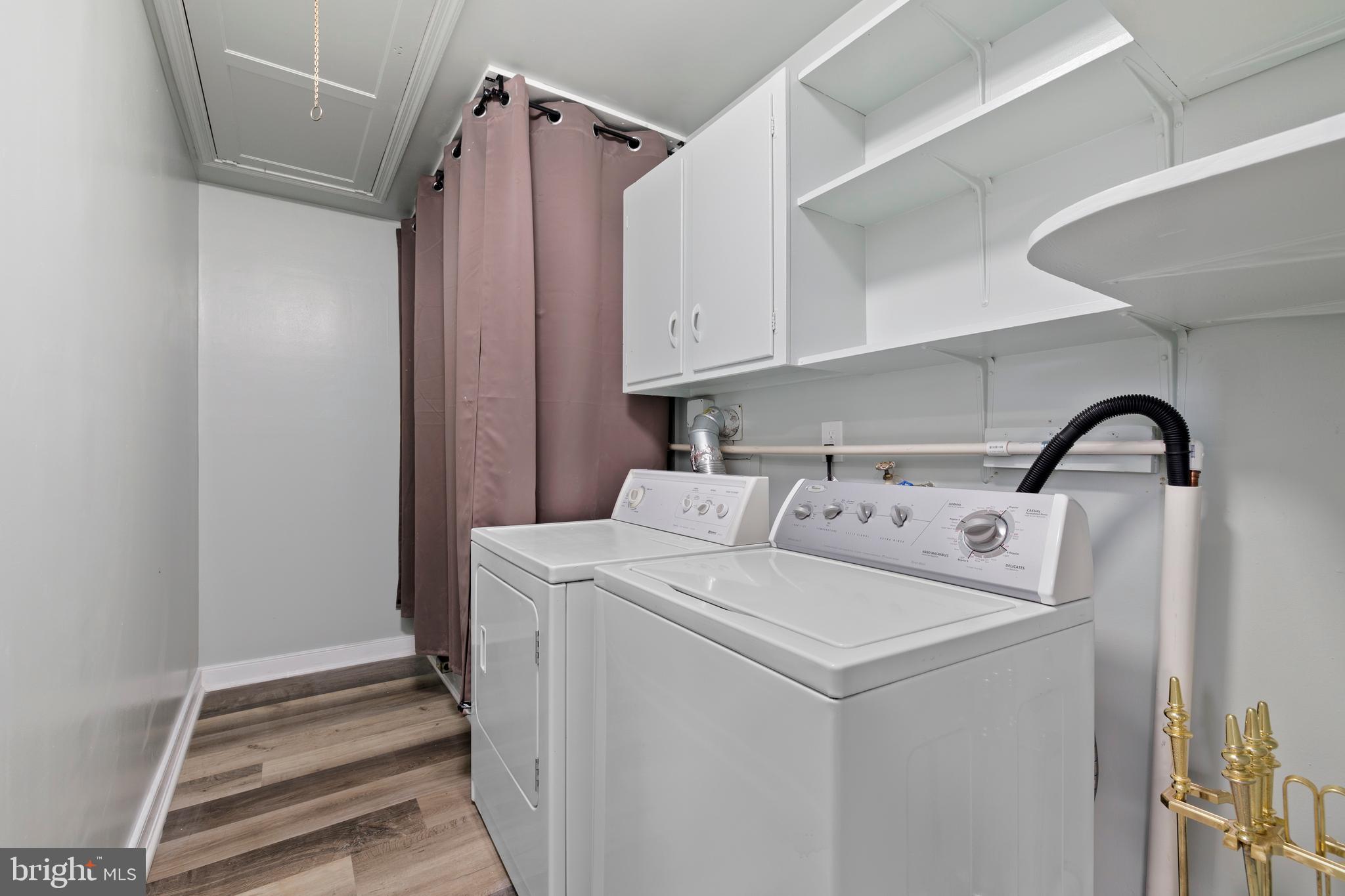 GLENMONT VILLAGE - Residential