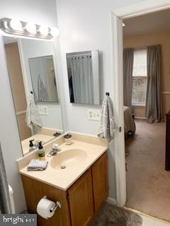 HAMPTON OAKS - Residential Lease