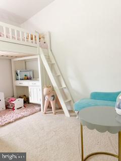 HAMPTON OAKS - Residential Lease