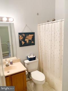 HAMPTON OAKS - Residential Lease