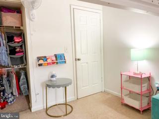 HAMPTON OAKS - Residential Lease