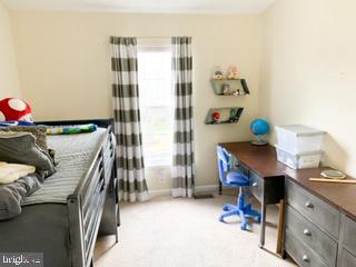 HAMPTON OAKS - Residential Lease