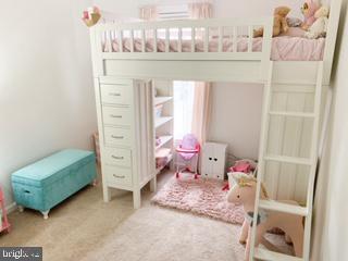 HAMPTON OAKS - Residential Lease