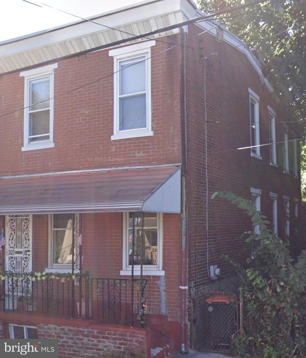 Photo of 233 Patterson Street, CHESTER, PA 19013 (MLS # PADE2110022)
