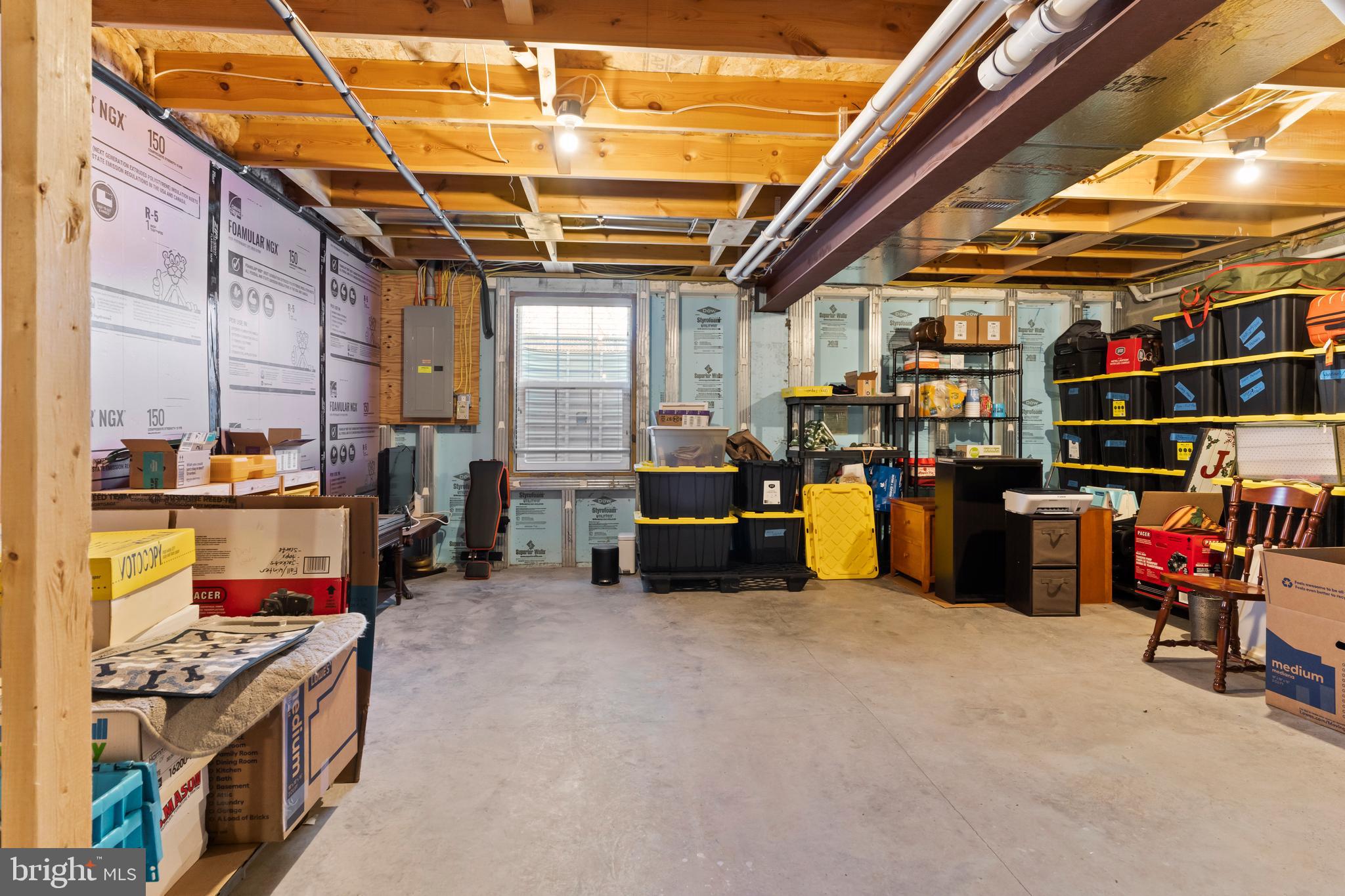 LOCUST RUN - Residential