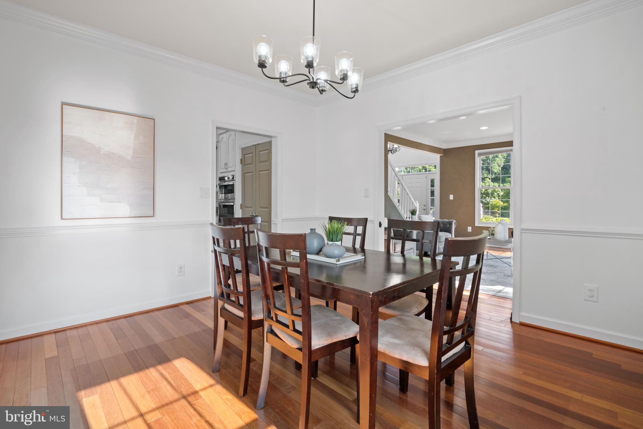 QUINCE ORCHARD KNOLLS - Residential