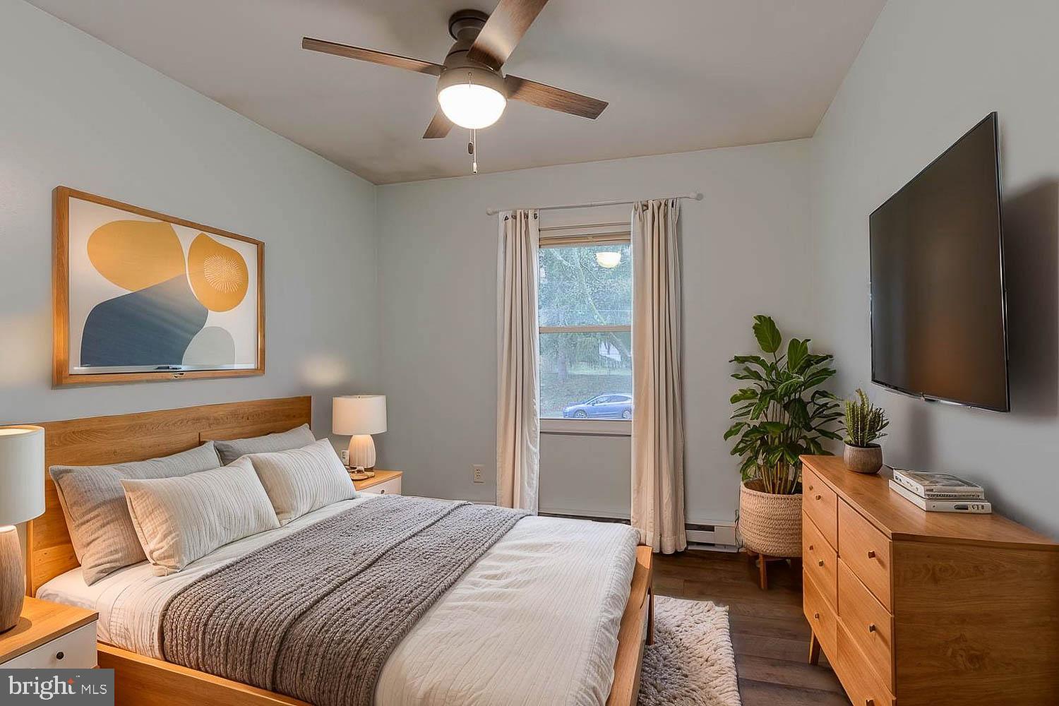 PARK FOREST VILLAGE - Residential