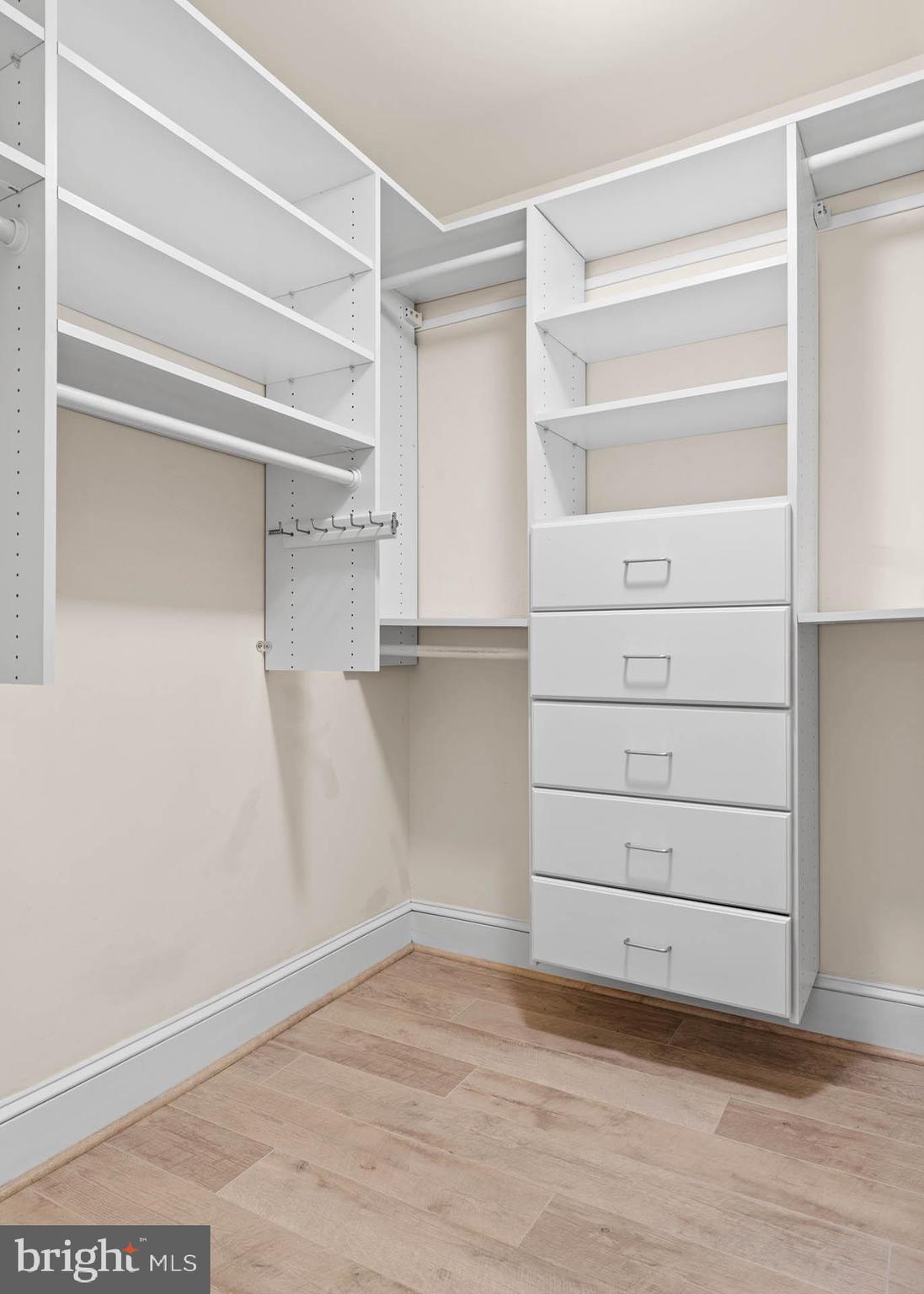 ARDMORE - Residential